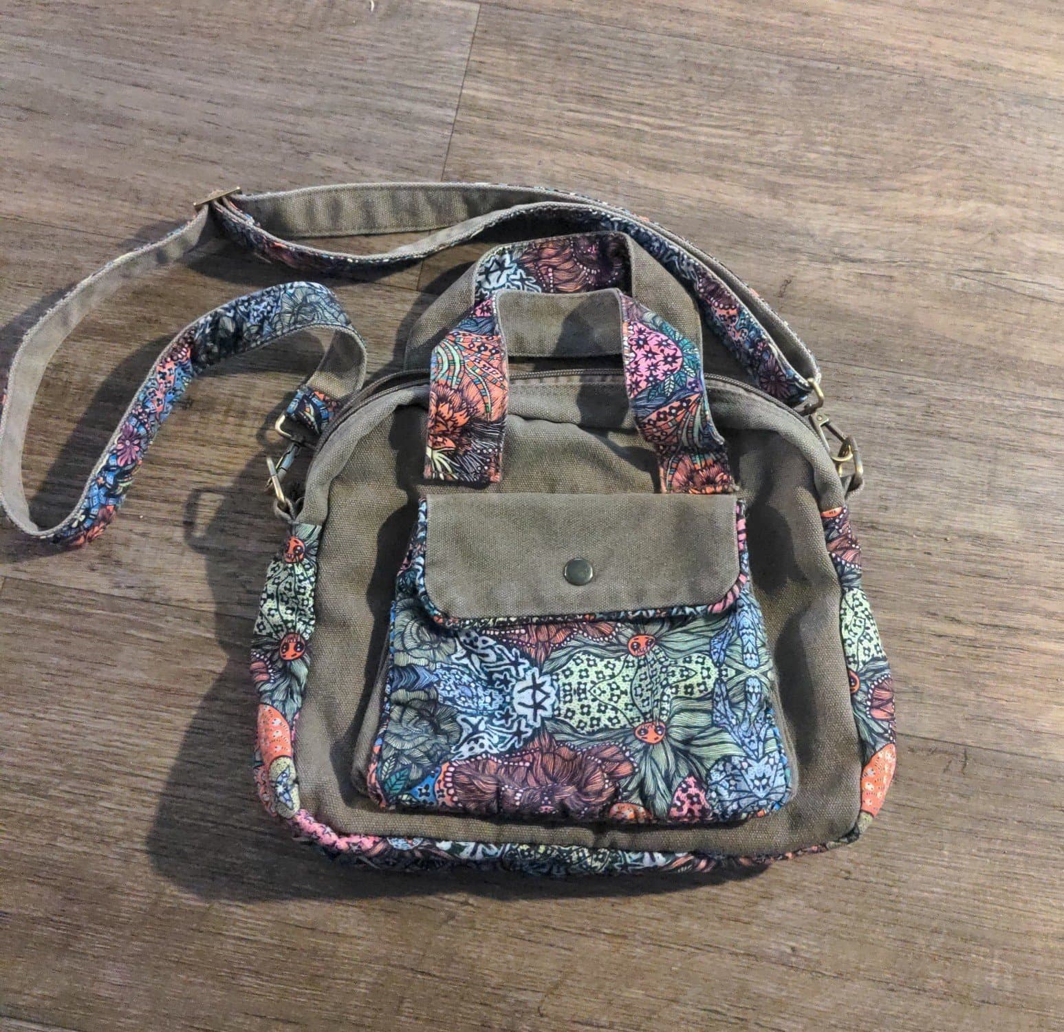 Crossbody canvas bag / purse - Thumbnail 2