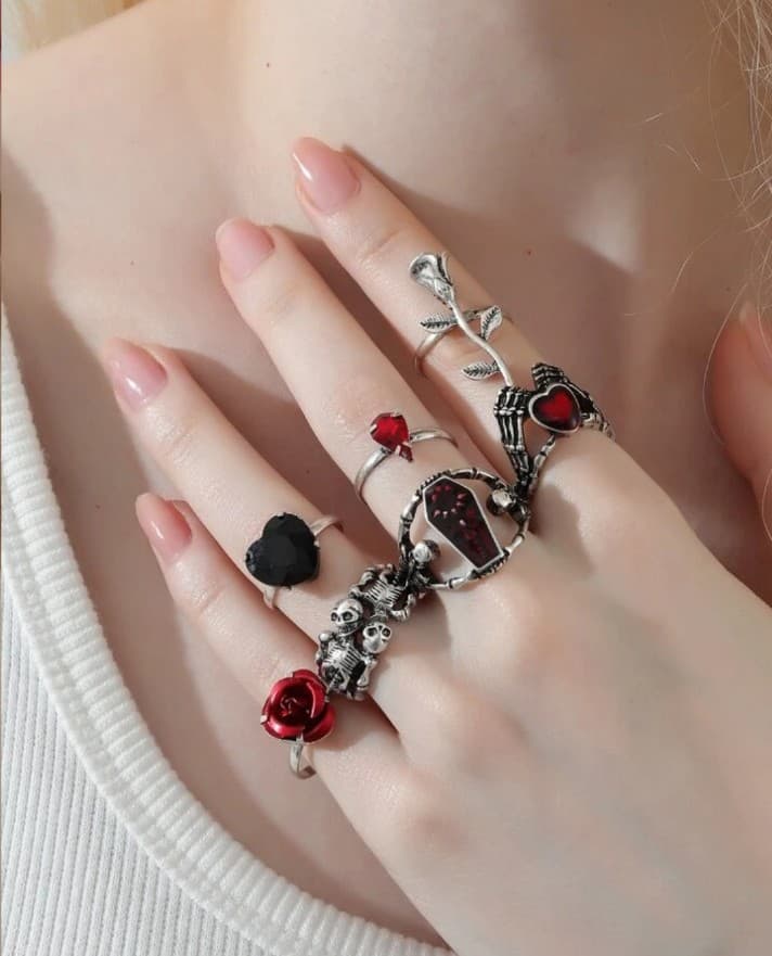 Silver and Red Gothic Ring Set - Thumbnail 6