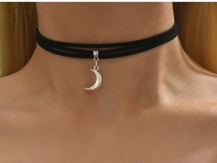 Silver Crescent Moon - Thumbnail 3