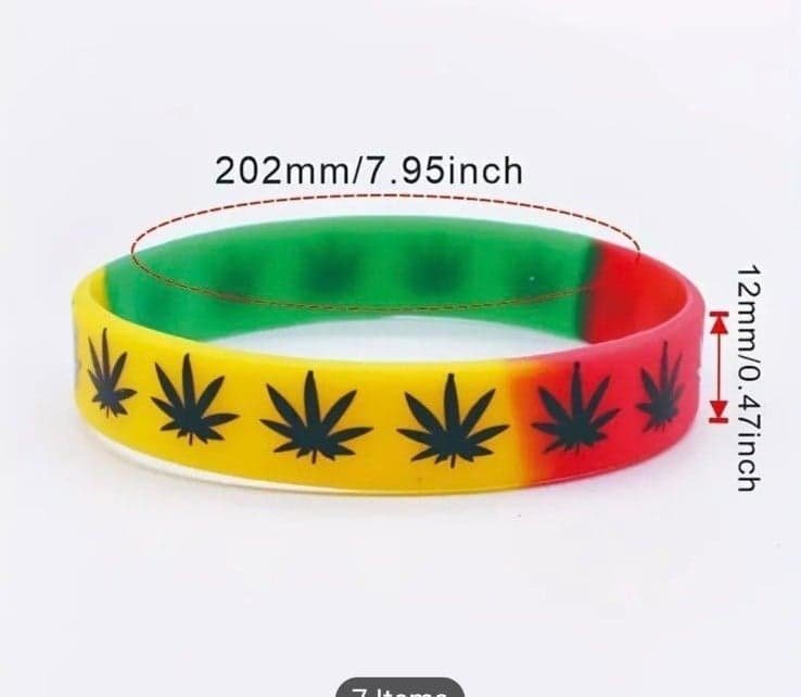 2pcs Maple Leaf Pattern Bracelet Leaf Pattern Bracelet Silicone Bracelet - Thumbnail 2