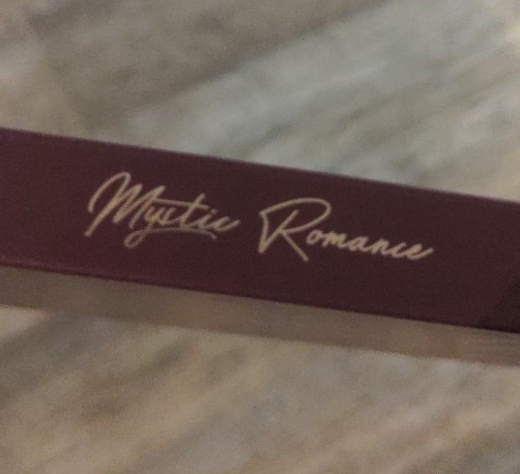 2 Ace beauty mystic romance eyeshadow palettes bundle - Thumbnail 9