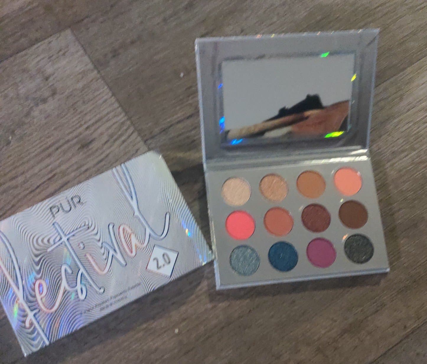 Festival eye shadow palette by pur - Image 1