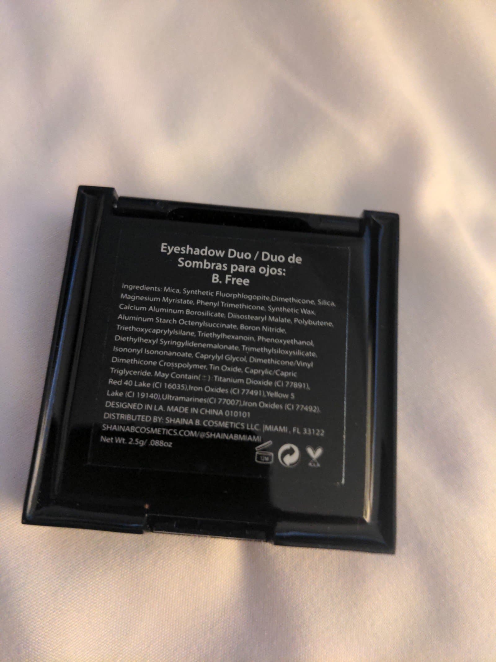 Shaina B Miami eyeshadow duo - Thumbnail 3