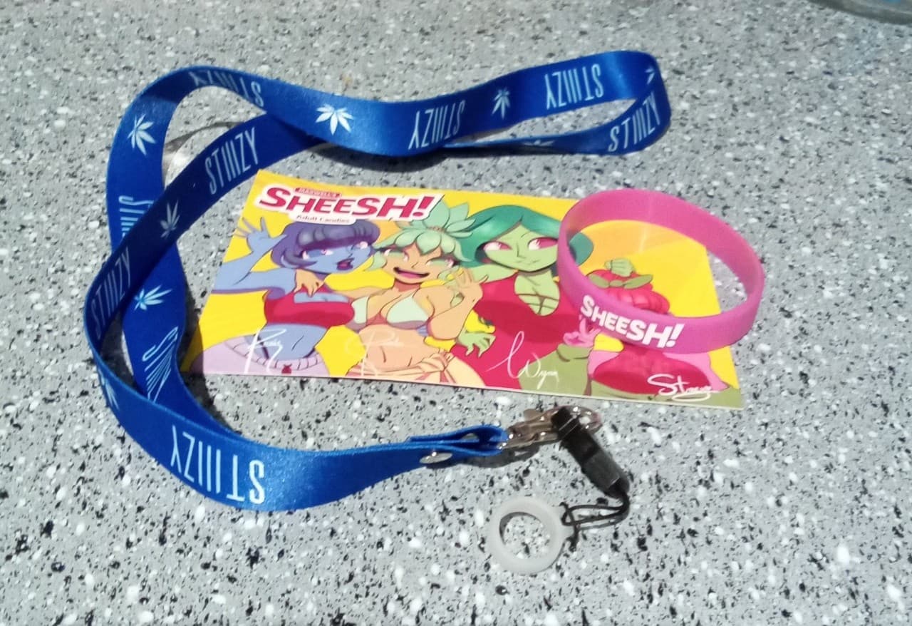 Stiliizy vape holder And sheesh! bracelet - Image 1