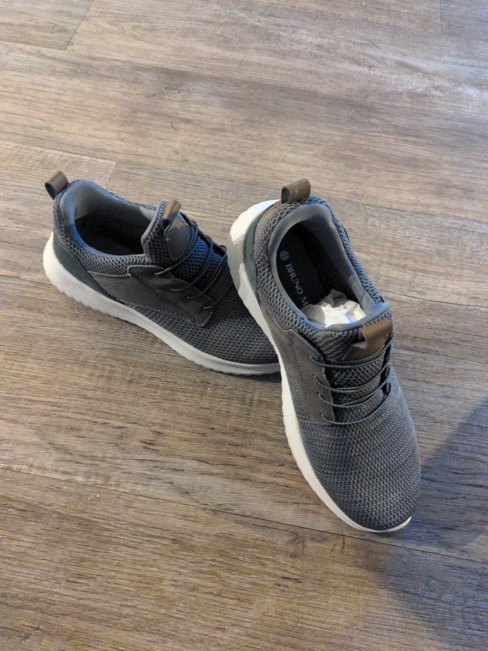 Bruno Marc walk/work shoes us size 10.5 brand new never used - Thumbnail 2