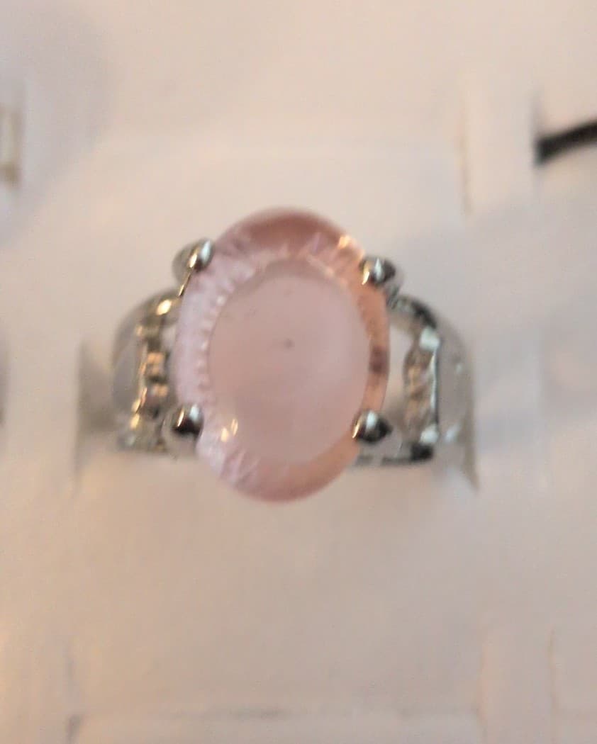 Elegant Pink Oval Rose Quartz Silver Ring size 7 - Thumbnail 4