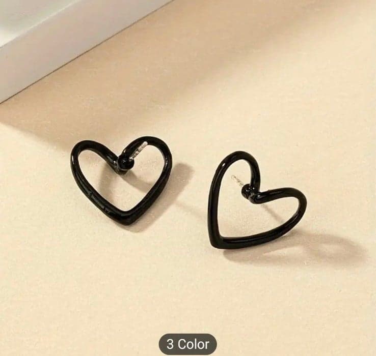 Glossy Hollow Heart Design Stud Earrings Alloy 18K Gold Plated Jewelry Elegant S - Thumbnail 2