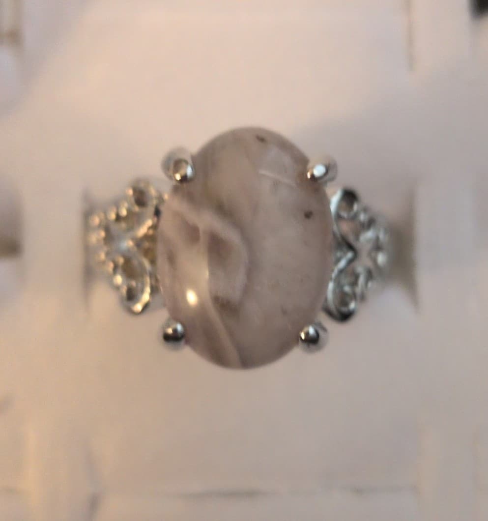 Vintage-Inspired Flower Agate Gemstone Ring size 9 - Thumbnail 2