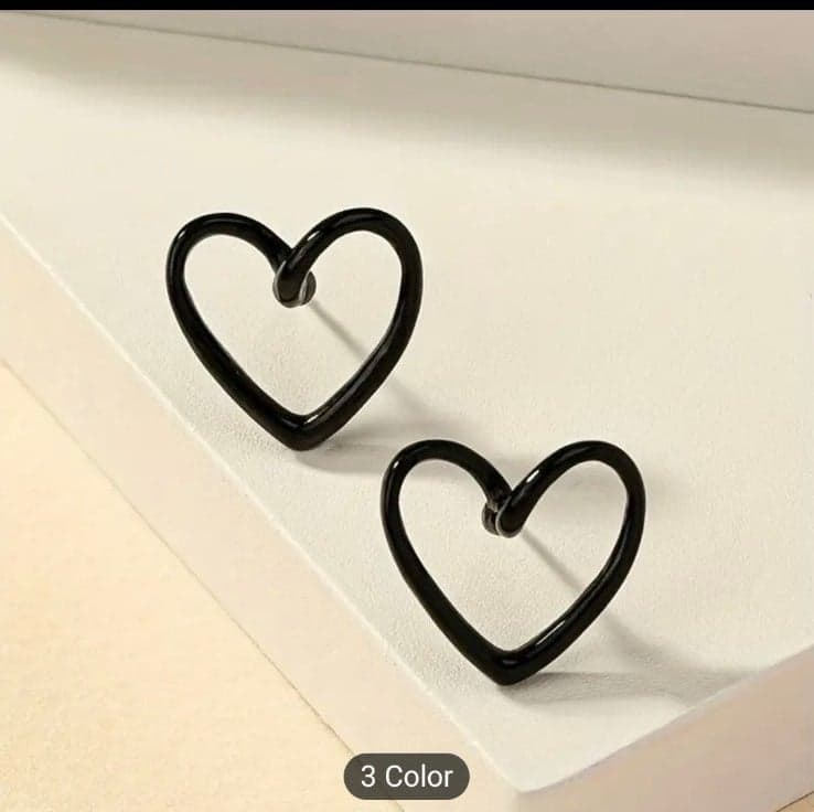 Glossy Hollow Heart Design Stud Earrings Alloy 18K Gold Plated Jewelry Elegant S - Thumbnail 4