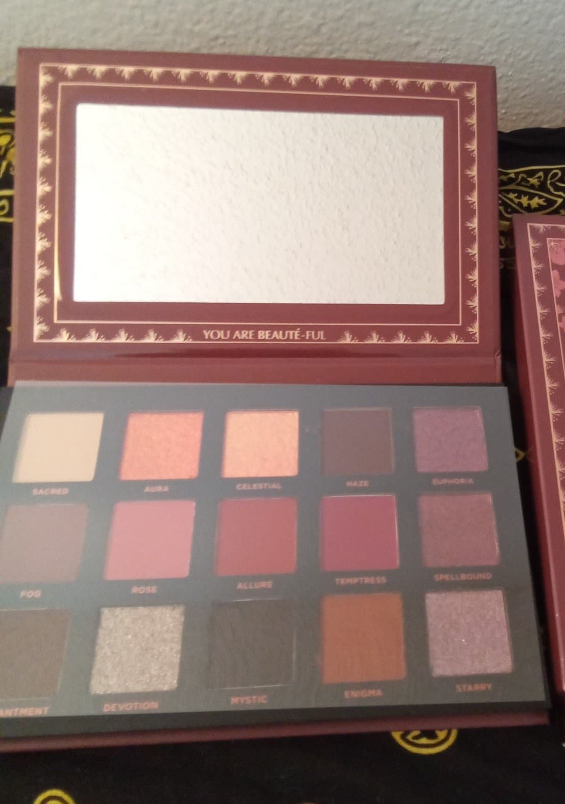 Ace Beautè Mystic Romance eyeshadow palette 15 colors - Thumbnail 3
