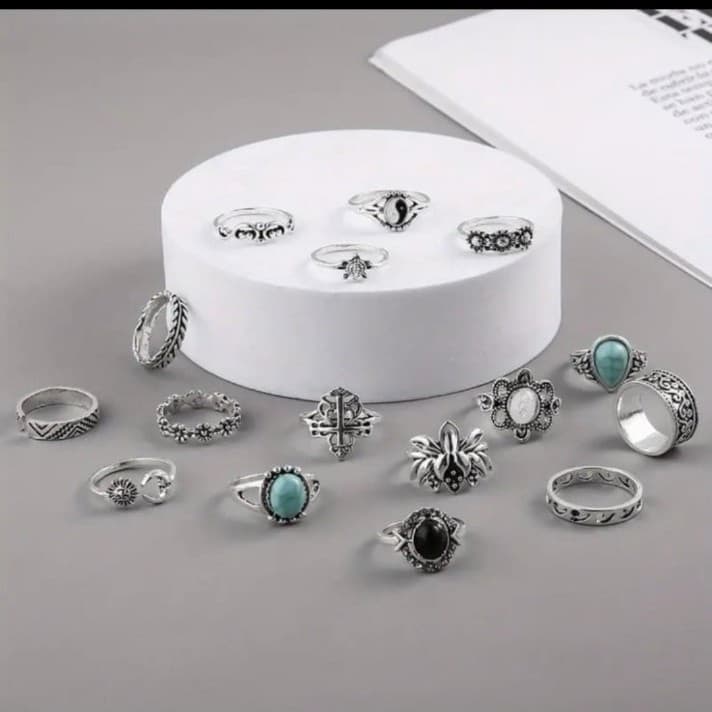 Silver Vintage-Inspired stackable Ring Collection 10 rings - Thumbnail 4