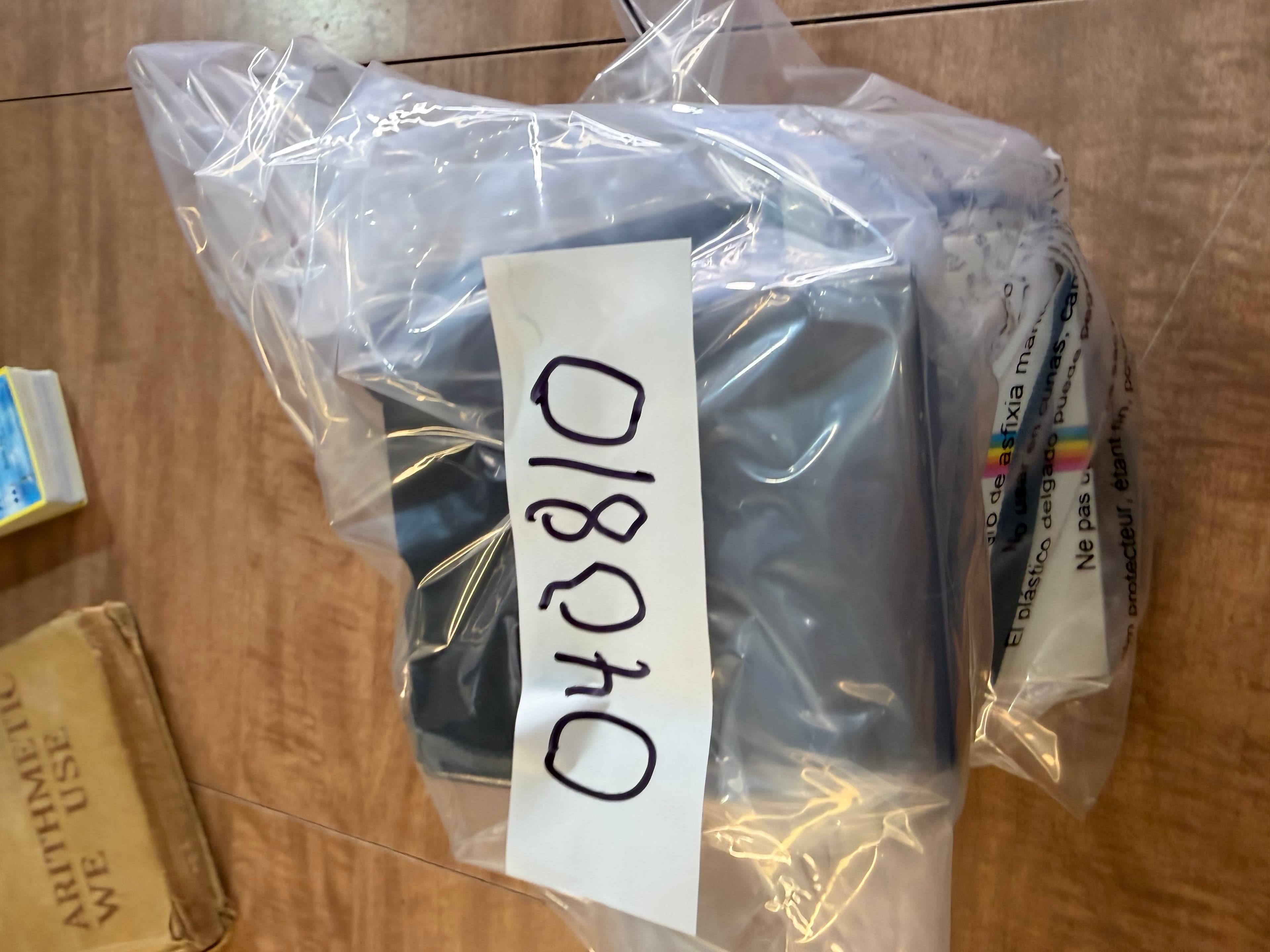 Polaroid Land Camera Model 1000 Vintage Instant Film Camera - Thumbnail 6