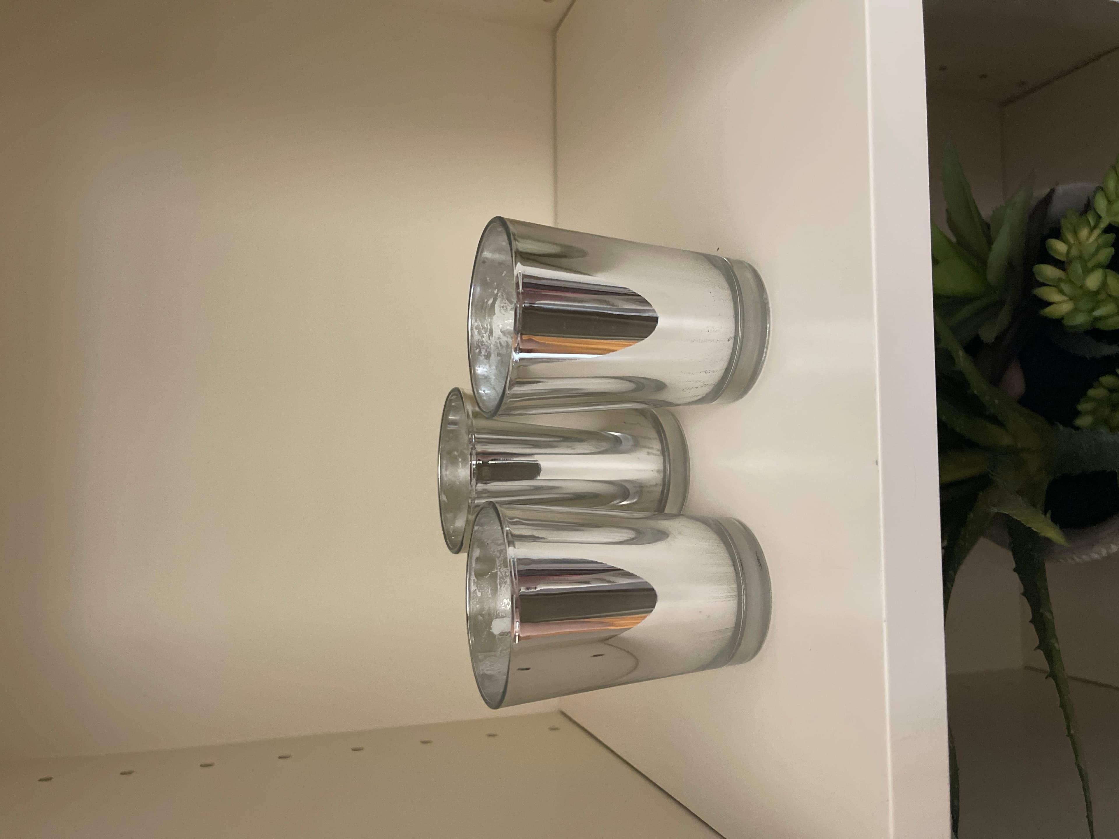 Set of 3 Silver Glass candles - Image 1