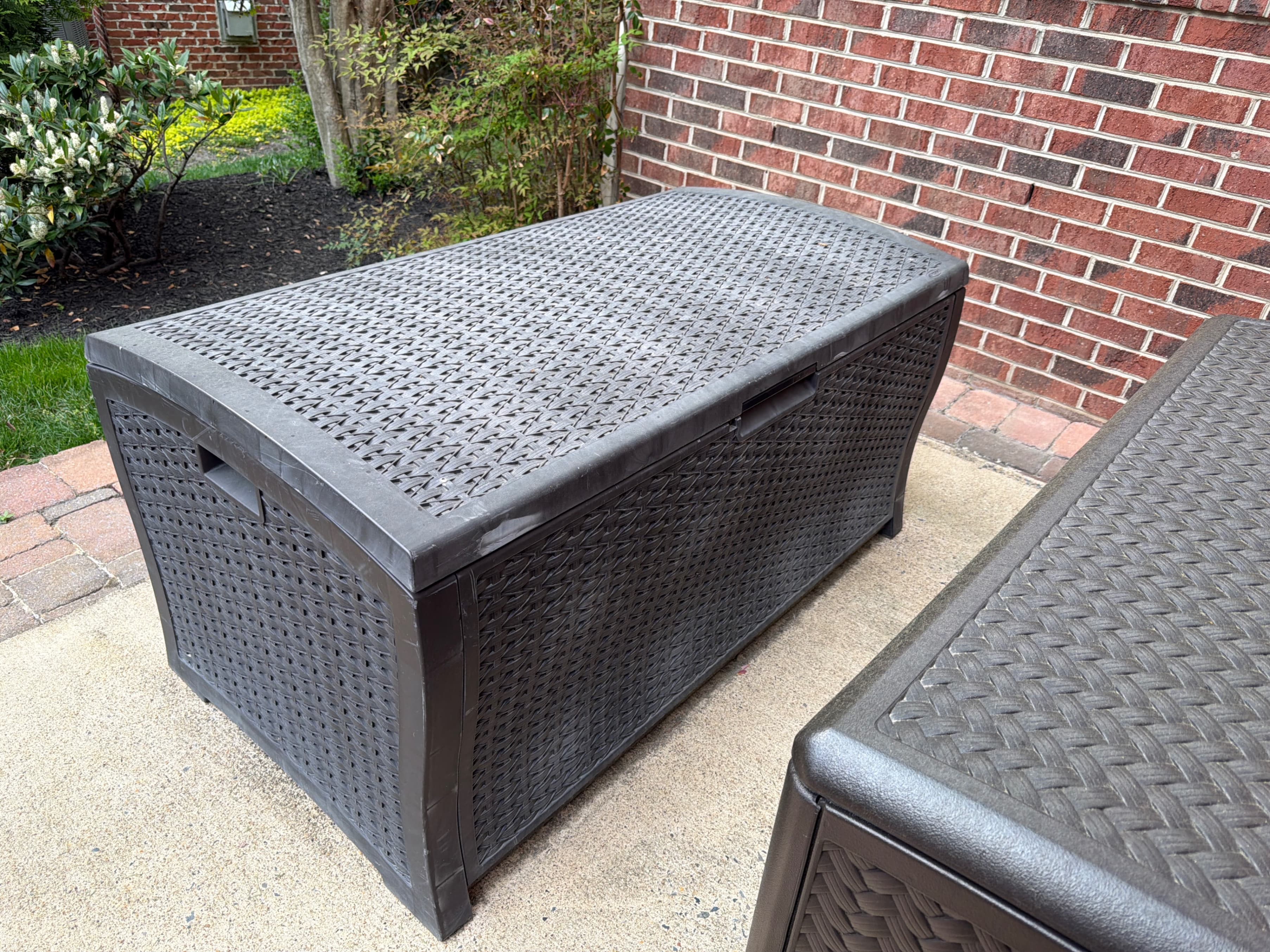 Outdoor Storage Box, Wicker Design, Weather-Resistant, Large - Image 1