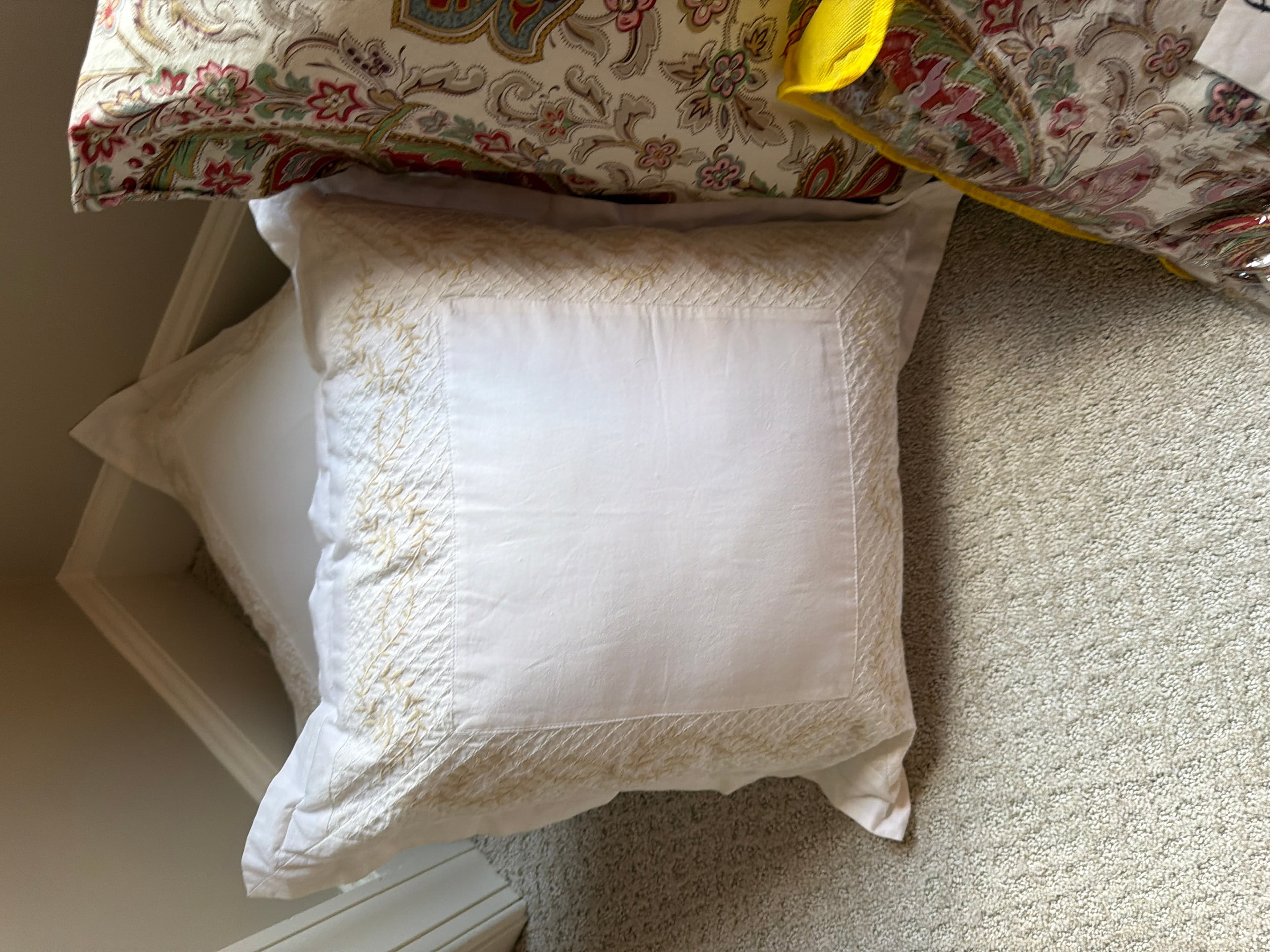 Embroidered White Decorative Pillow with Intricate Design - Image 1