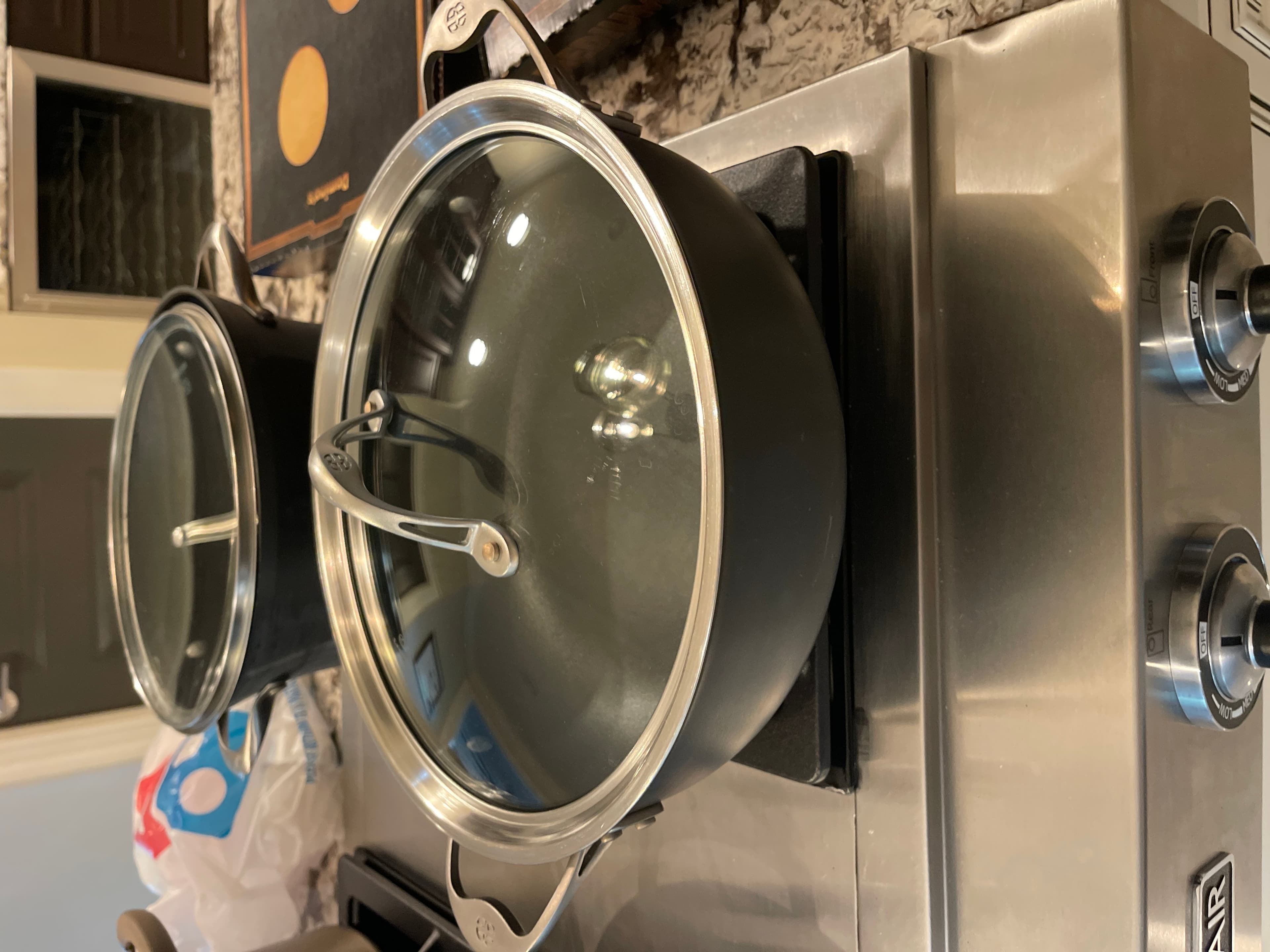 Calphalon pot with lid - Image 1