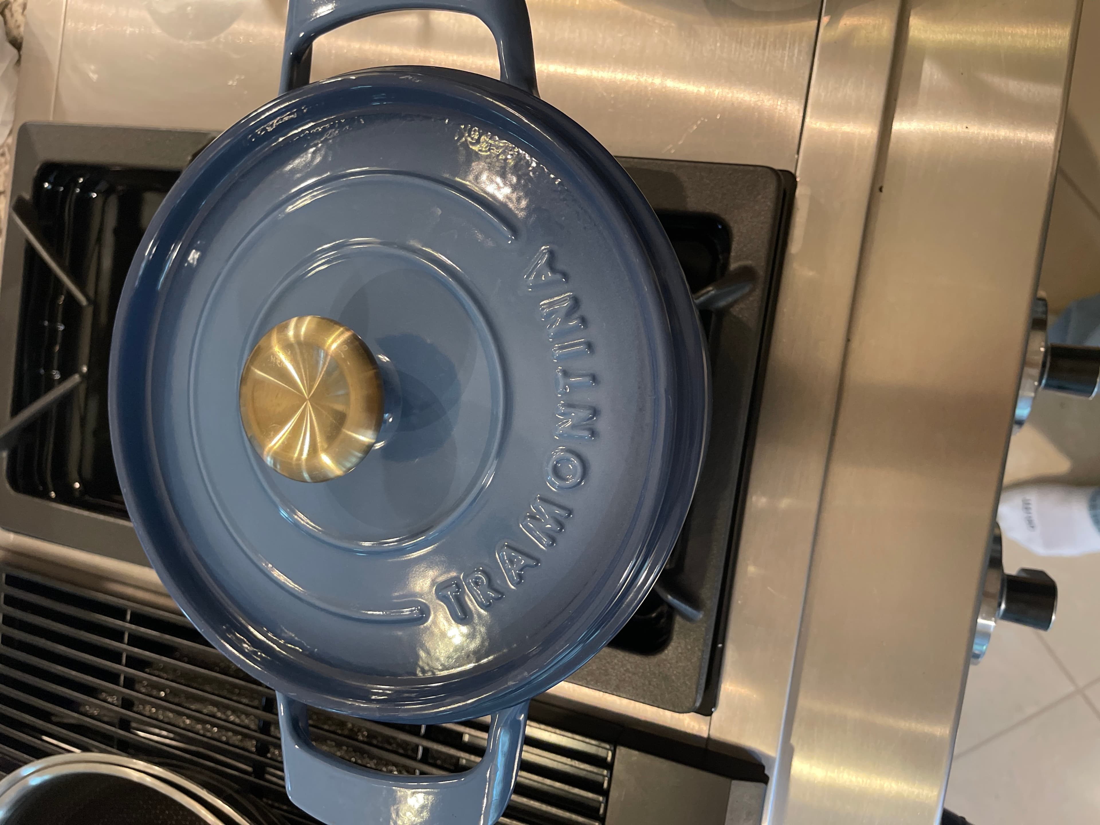 Tramontina Round Dutch Oven - Image 1