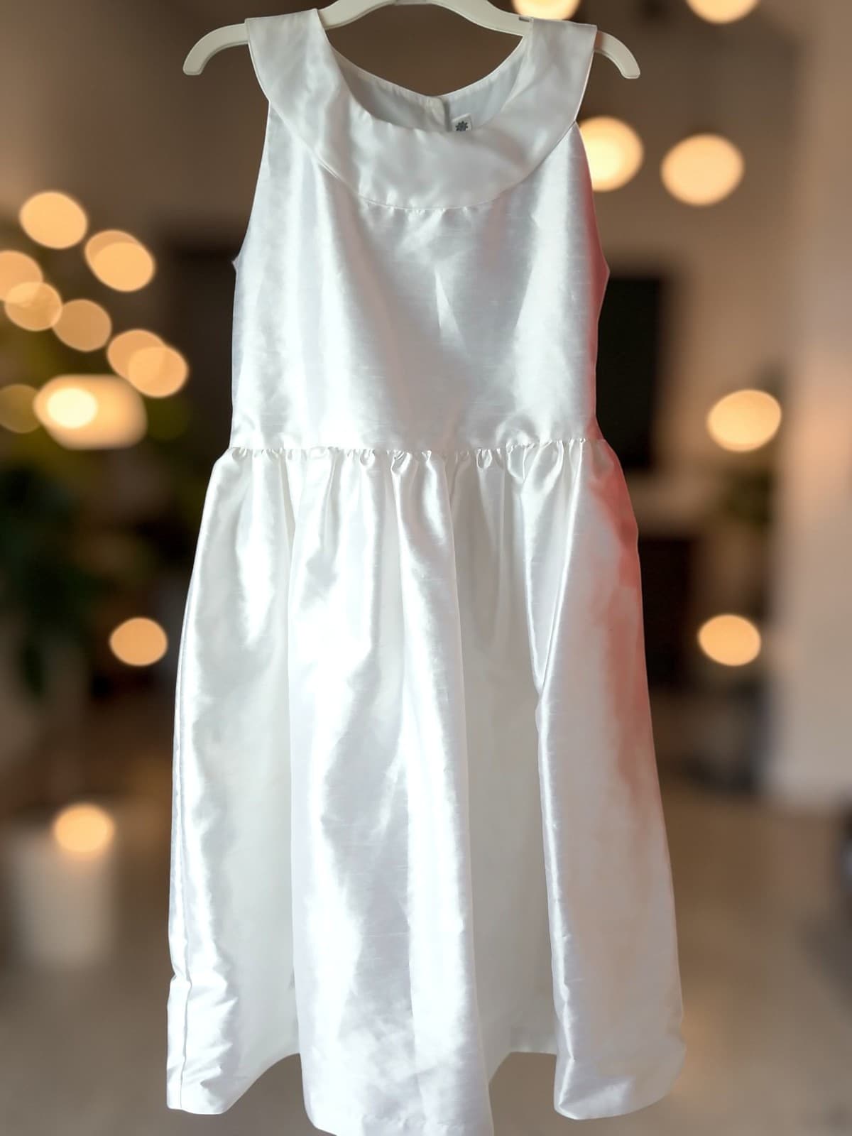 Cherokee Girls XL White Satin Formal Dress Sleeveless Bow Back Flower Girl Commu - Image 1