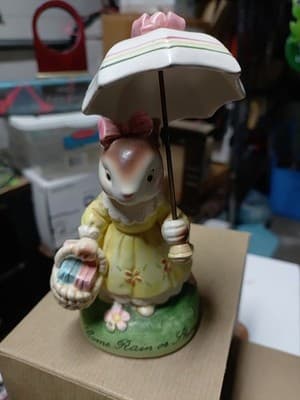 Vintage Avon Cherished Moments " COME RAIN or SHINE" Bunny W/ Umbrella - Image 1