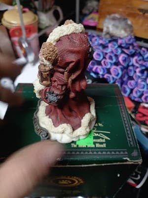 1995 Boyds Bears GHOST OF CHRISTMAS PRESENT NOT TOO LATE. New Open Box - Thumbnail 2