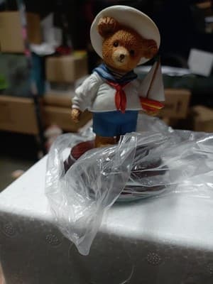 Upstairs Downstairs Bears "Henry Bosworth" 1994 Dept 56 Resin Figurine - Image 1