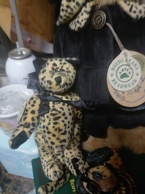 The Boyds Collection Balley And Mathew Ornaments And Plush Bears Wearing The... - Thumbnail 4