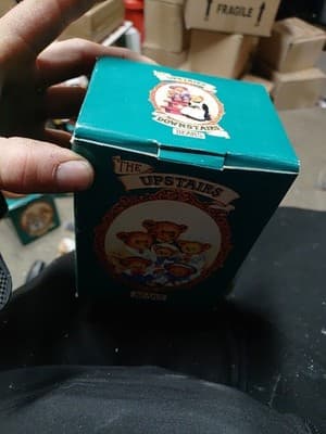 Upstairs Downstairs Bears "Henry Bosworth" 1994 Dept 56 Resin Figurine - Thumbnail 4