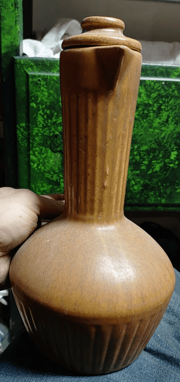 Vintage Monmouth-Western Pottery Coffee Carafe Brown with Carmel Glaze Ribbed - Thumbnail 2