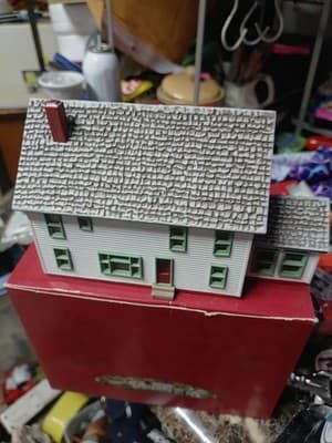 Hallmark The Sarah Plain And Tall Collection - Maine House - Thumbnail 2