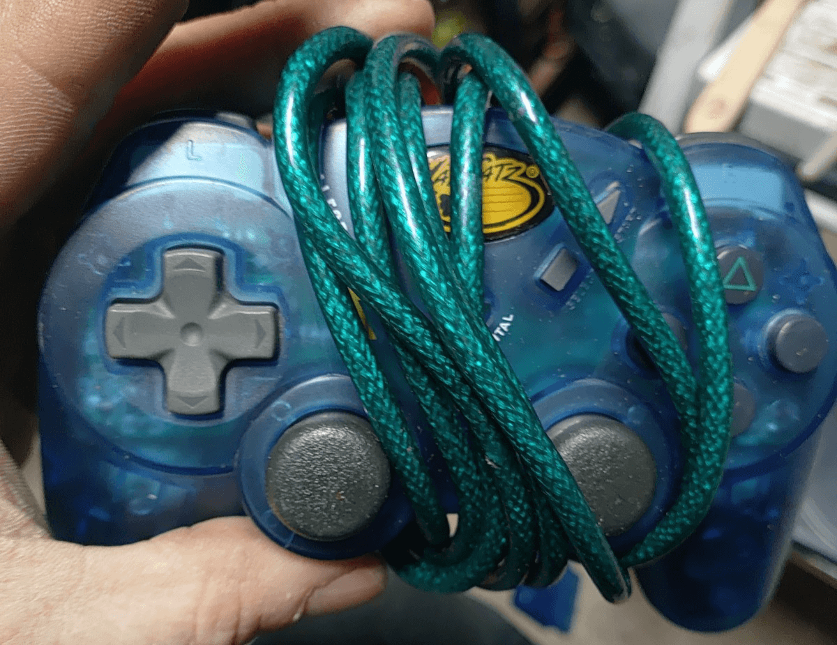 PlayStation 2 Console With 2 Controllers, Memory Card, God Of War, And Call... - Thumbnail 4