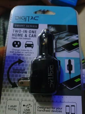 Digitac Smart Series Two-In-One Home & Car USB Charger Adapter black. - Image 1