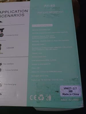 Smartphone Video Vlog Kit LED Fill Light Tripod Microphone Comtroller - Thumbnail 3