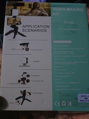 Smartphone Video Vlog Kit LED Fill Light Tripod Microphone Comtroller - Thumbnail 2