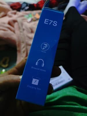 E7S True Wireless Earbuds (Brand New) - Thumbnail 4