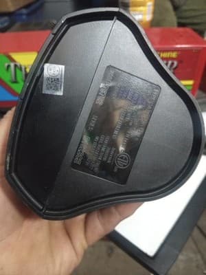 Hamilton Beach Extra-Tall Electric Automatic Can Opener with Knife Sharpener. - Thumbnail 3