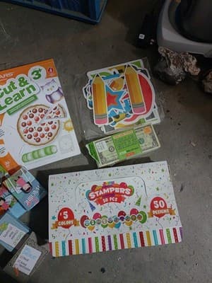 Lot Of Kid Party Toys - Thumbnail 5
