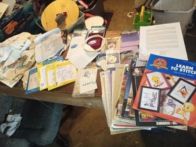 Lot Of Stitching Material, Magazines, Partial Done Project, Learning Material. - Image 1