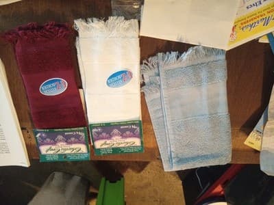 Lot Of Stitching Material, Magazines, Partial Done Project, Learning Material. - Thumbnail 5