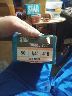 Lot Of Various Types Of Anchors. Plastic Anchors, Concrete Anchors,... - Thumbnail 3