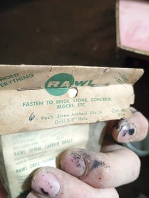 Lot Of Various Types Of Anchors. Plastic Anchors, Concrete Anchors,... - Thumbnail 13