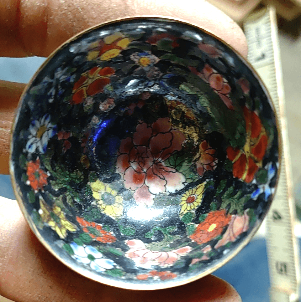 An early imperial Chinese Rose medallion bowl - Thumbnail 2