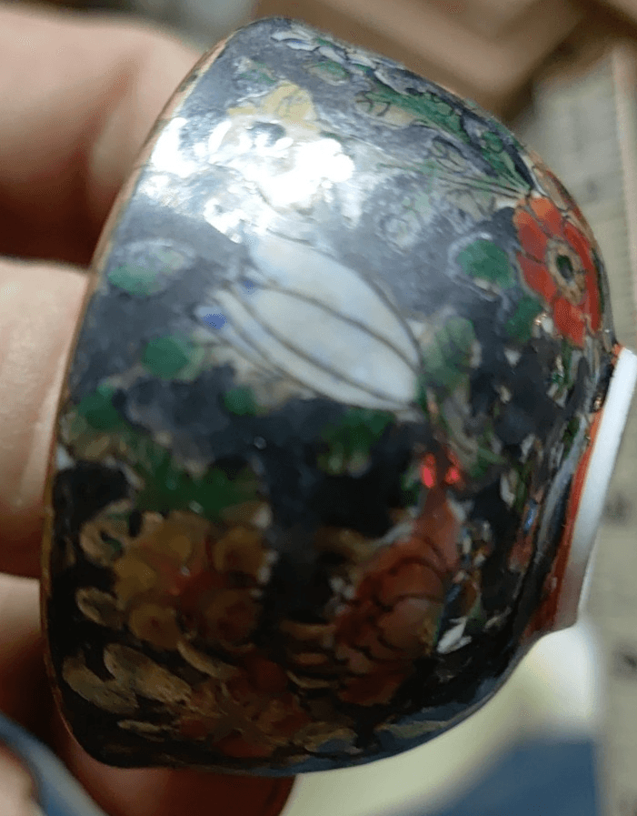 An early imperial Chinese Rose medallion bowl - Thumbnail 3