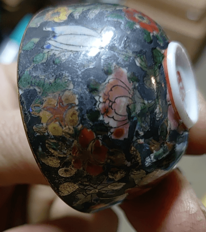 An early imperial Chinese Rose medallion bowl - Thumbnail 5