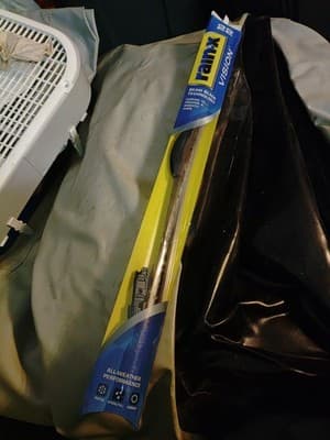 rainx Vision wiper blades 22 New Beam Blade Technology - Image 1