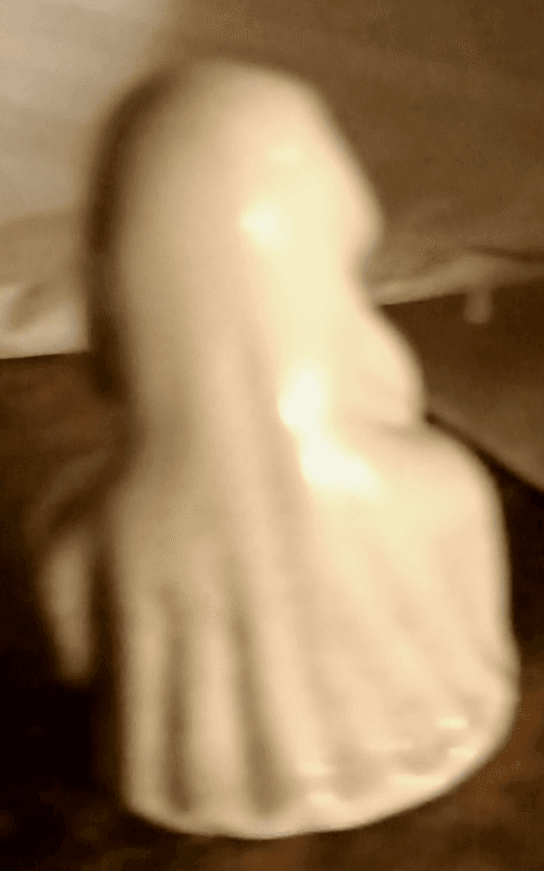 Mother Mary Madonna Virgin Mary Bust 3D Flowers Vtg Vintage - Thumbnail 2