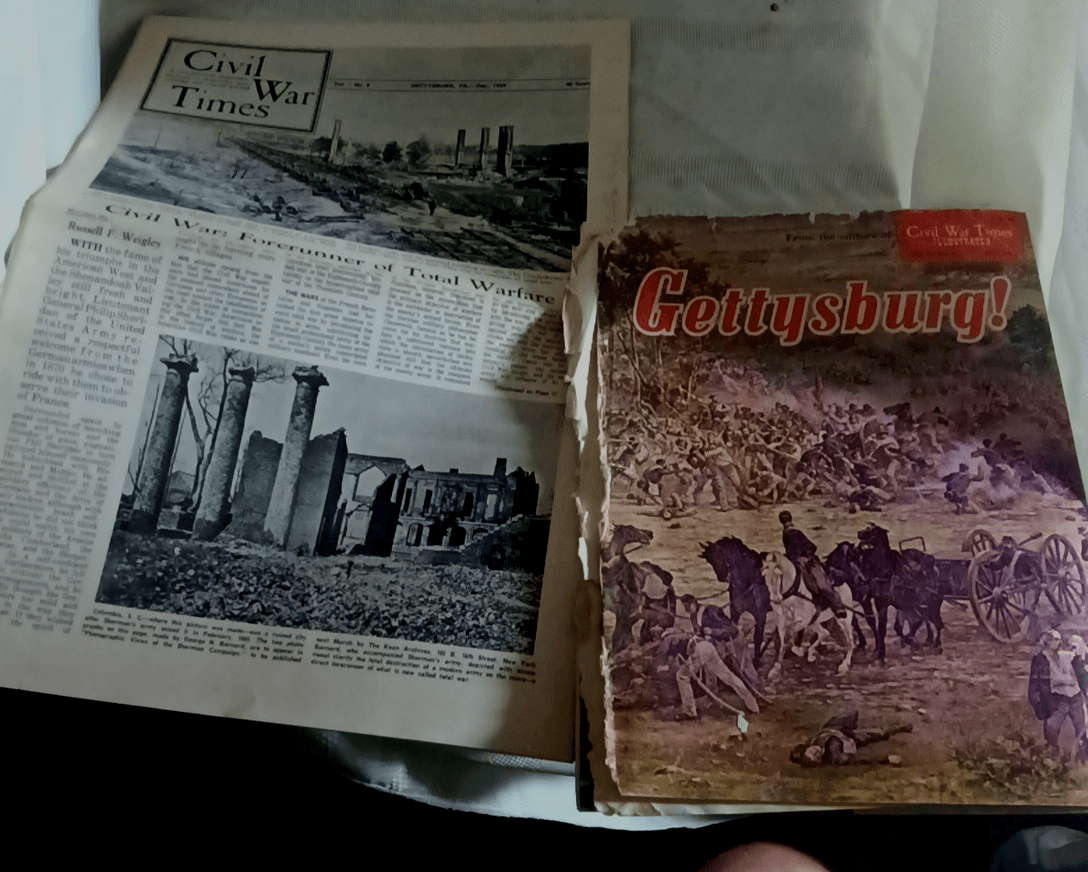 Lot Of 2 Civil War Somethings - Image 1