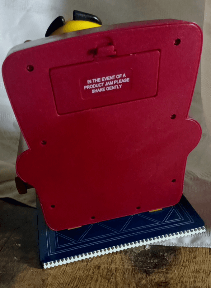 M & M'S CHAIR RECLINER (YELLOW LAZY BOY) CANDY DISPENSER 1999 MARS INC. EX!! - Thumbnail 3