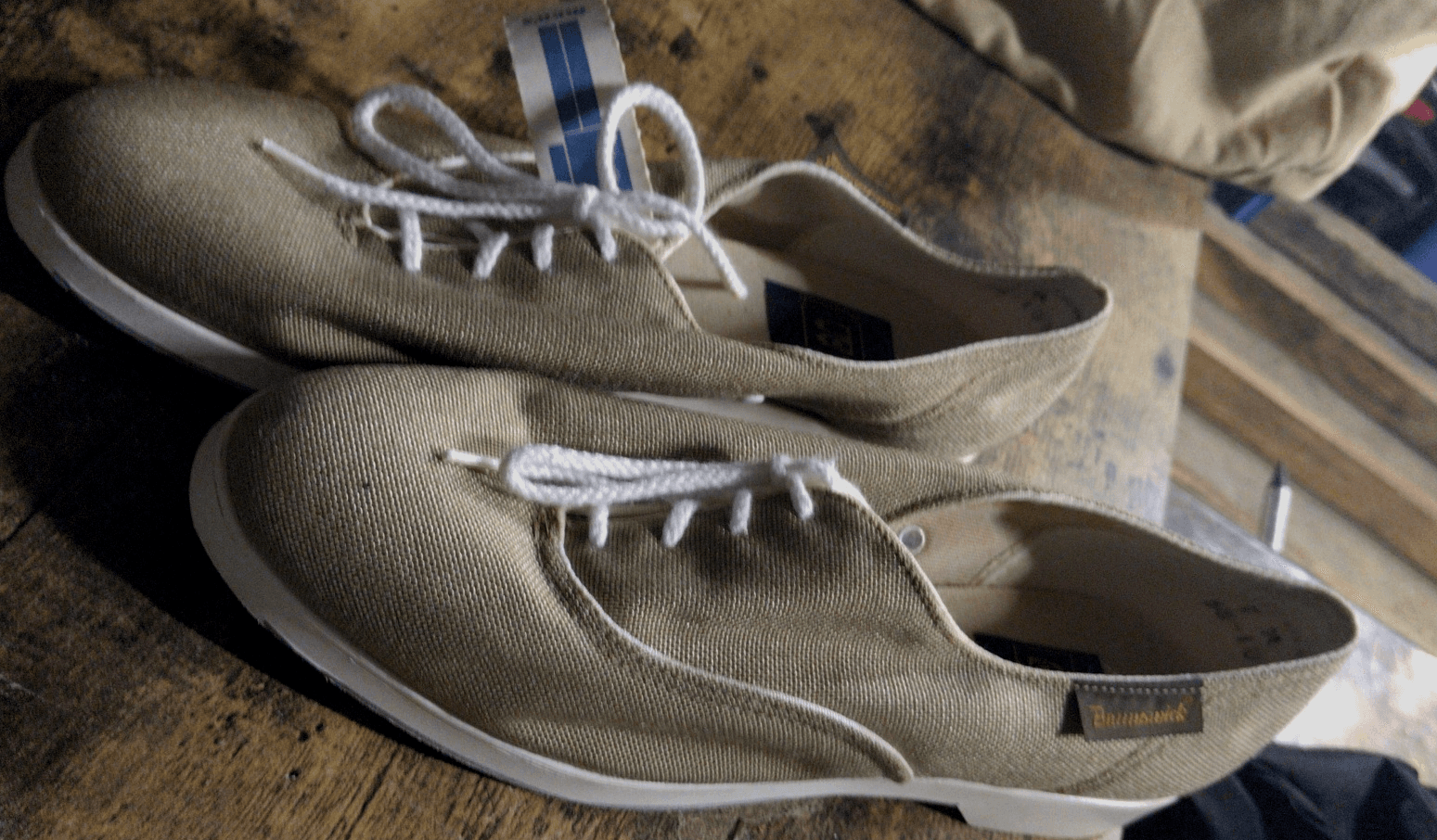 Size 7 Mens Shoes Braunswick - Image 1