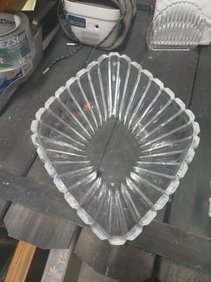 VTG Mikasa Lydia 11" Crystal Bowl Large Centerpiece Tulip Scalloped Ribbed HEAVY - Thumbnail 2