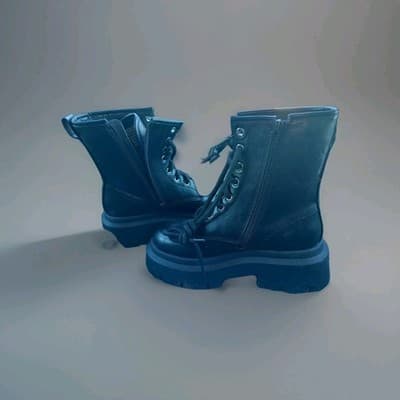 NWT No Boundaries Women’s Lug Sole Combat Boots - Black Platform Lace-Up Size 6 - Thumbnail 5